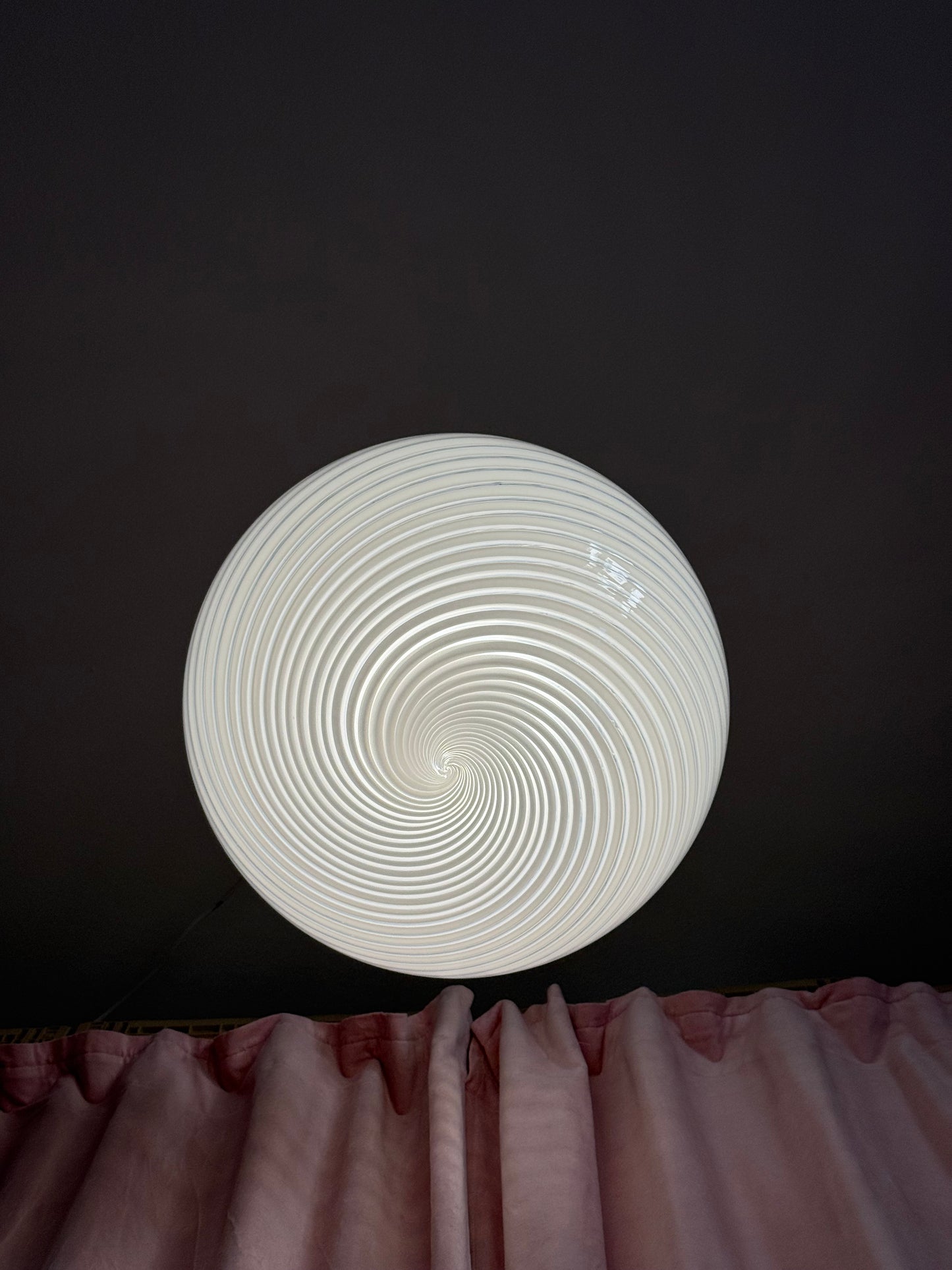Vintage murano oval pendel loftlampe 39cm hvid swirl