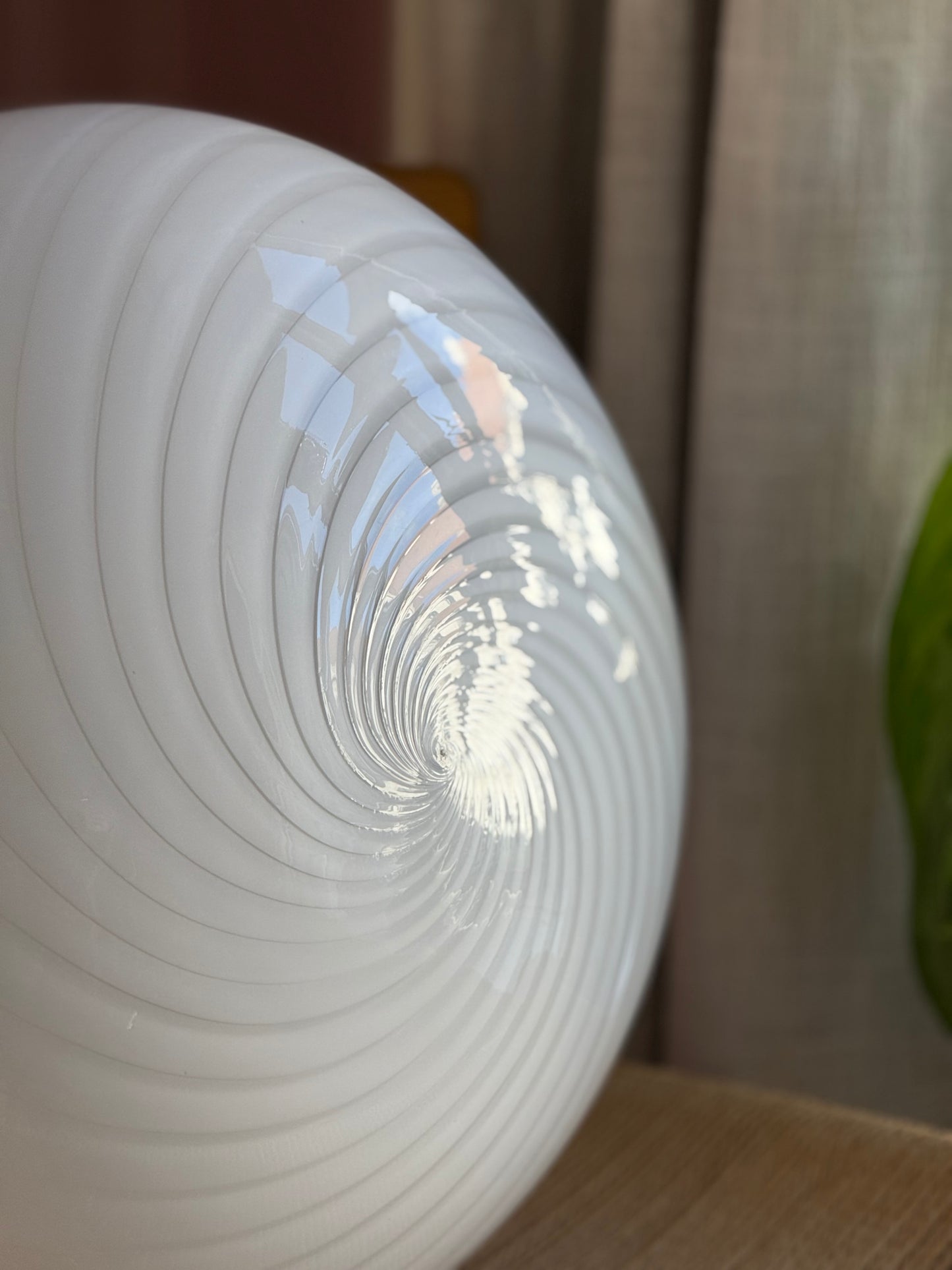 Vintage murano oval pendel 40cm hvid swirl