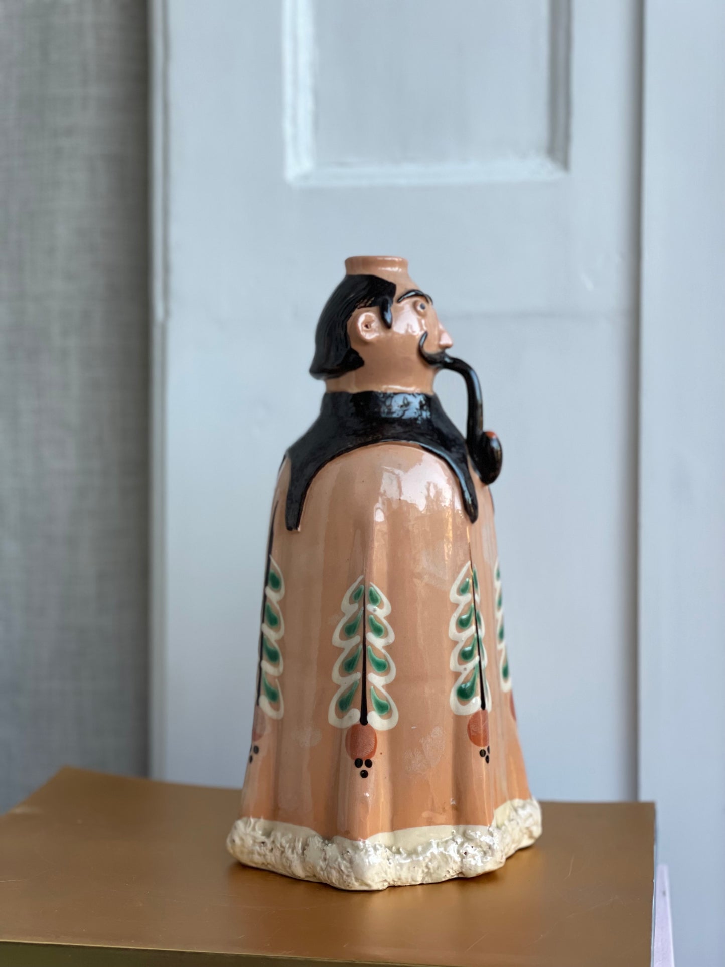 Vase eller lysestage - mand med pibe