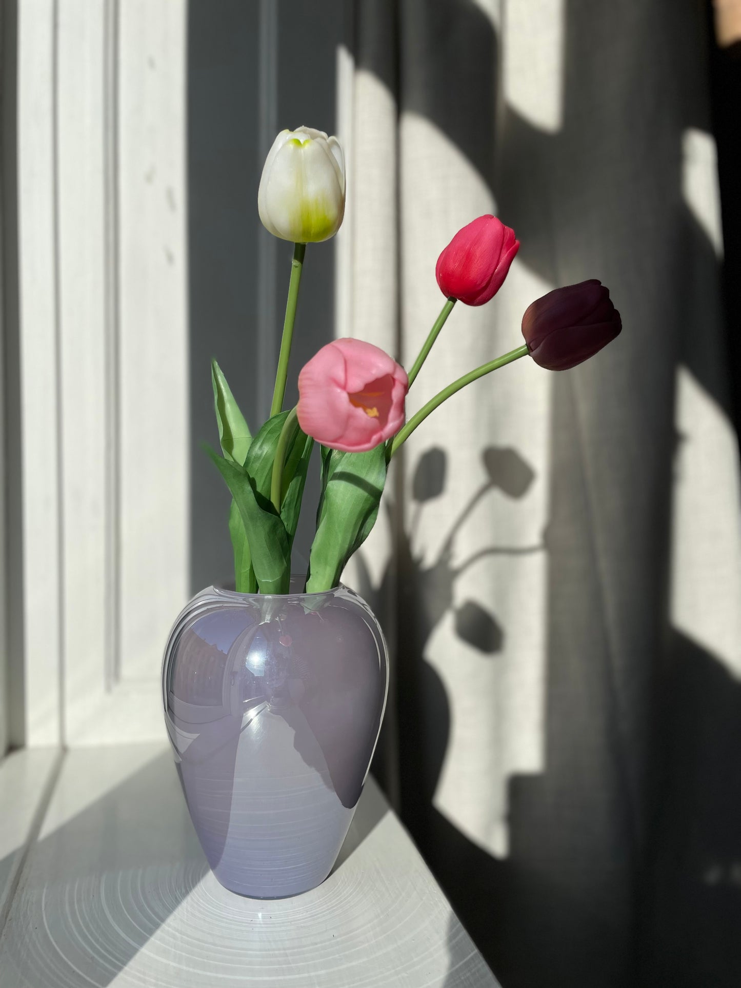 Lilla vase i perlemor