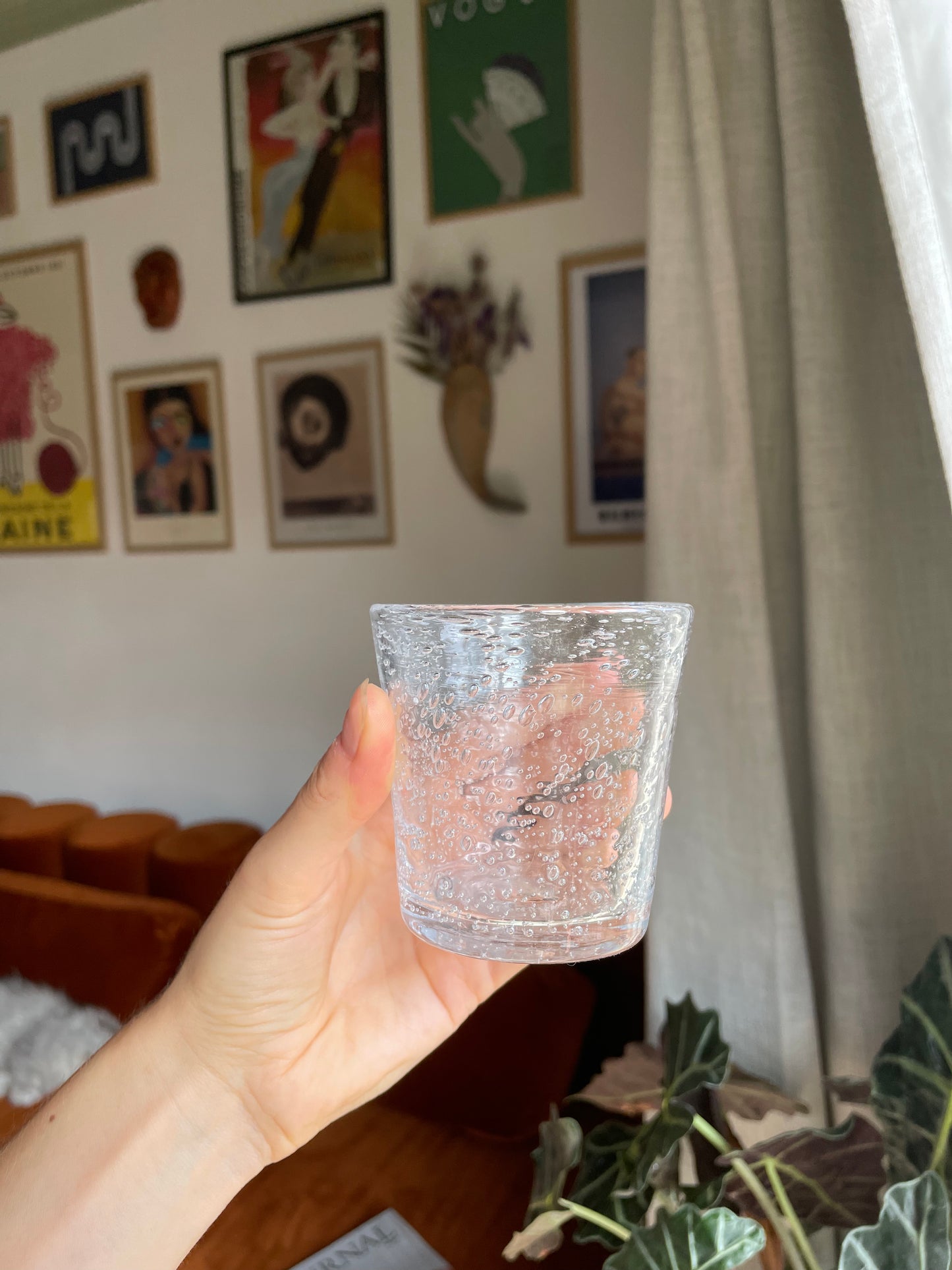 Sæt af 2 glas med bobler