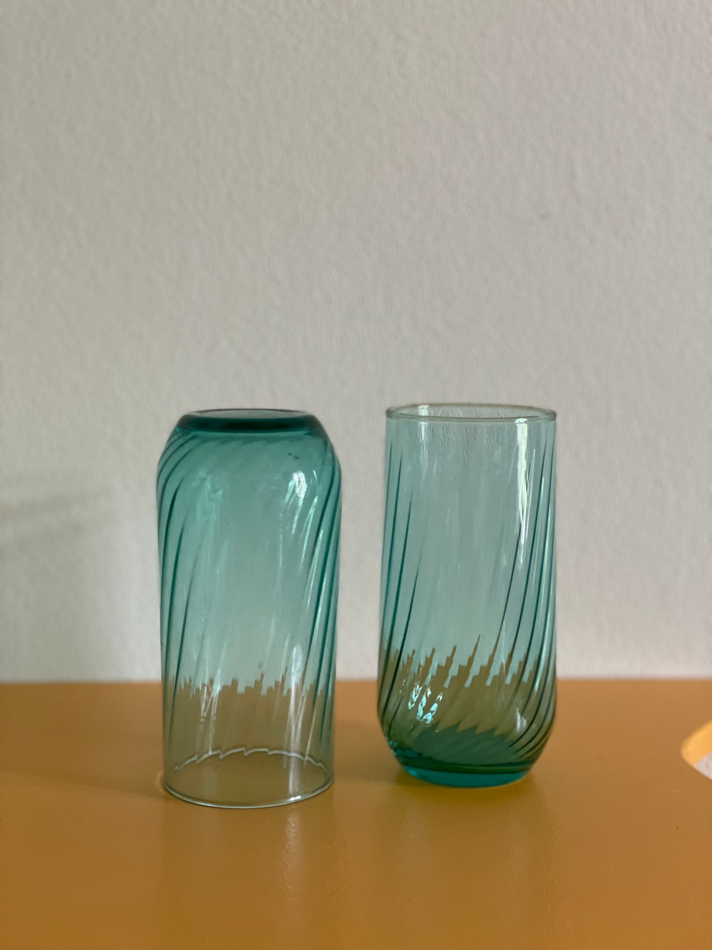 Green swirl glasses