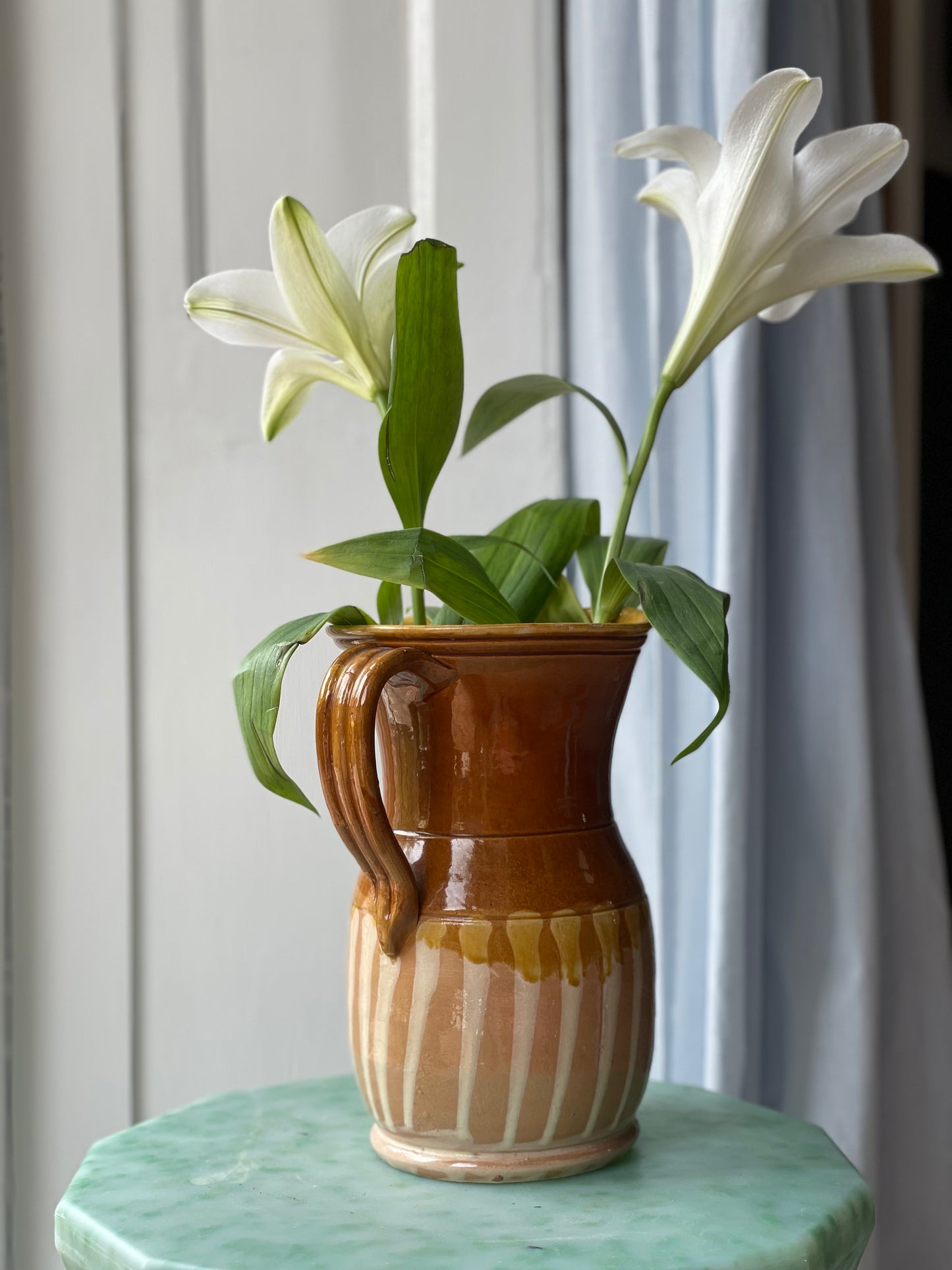Earthenware jug 1.5 litres