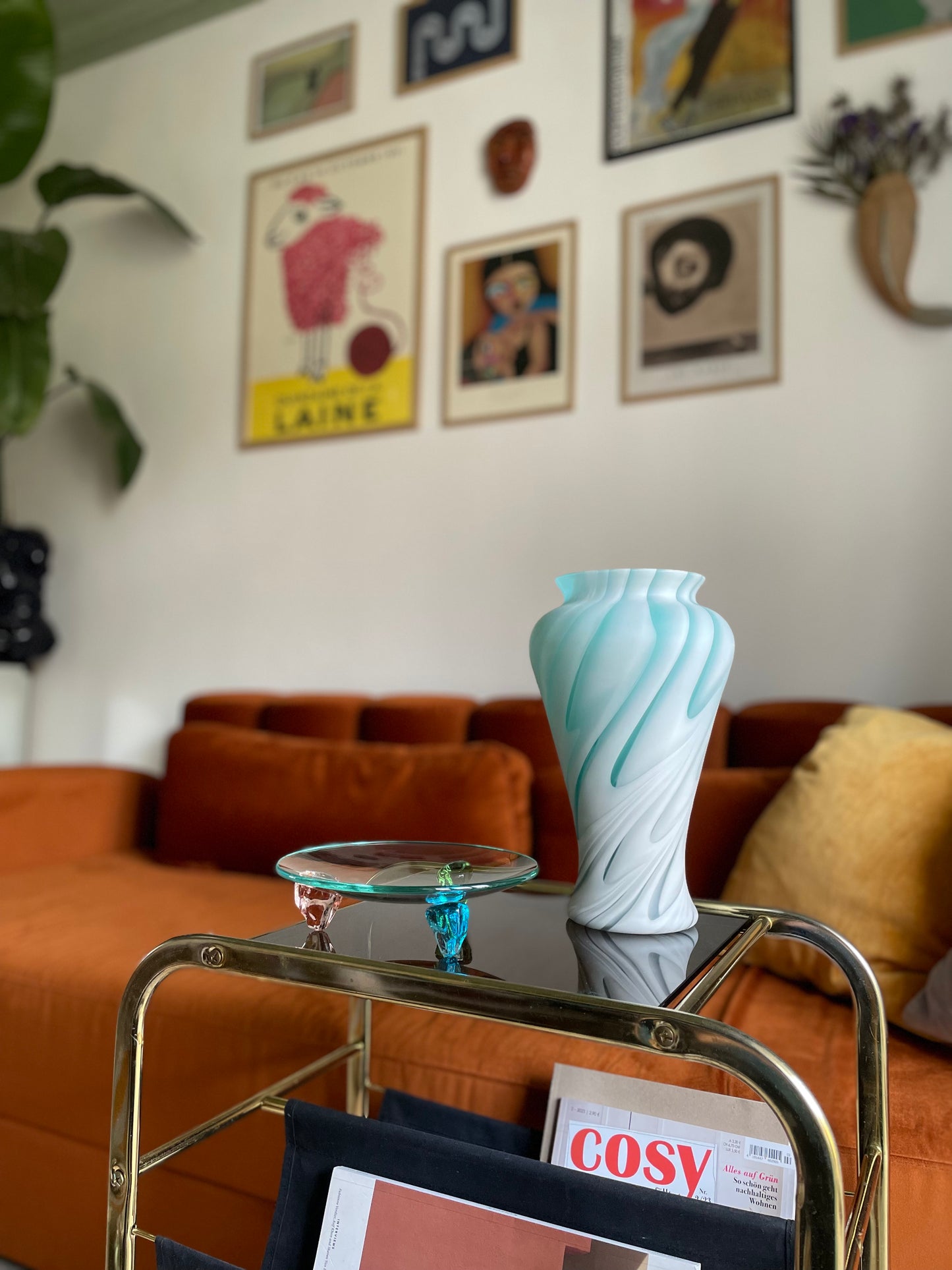 Italiensk grøn og hvid vase med swirl effekt