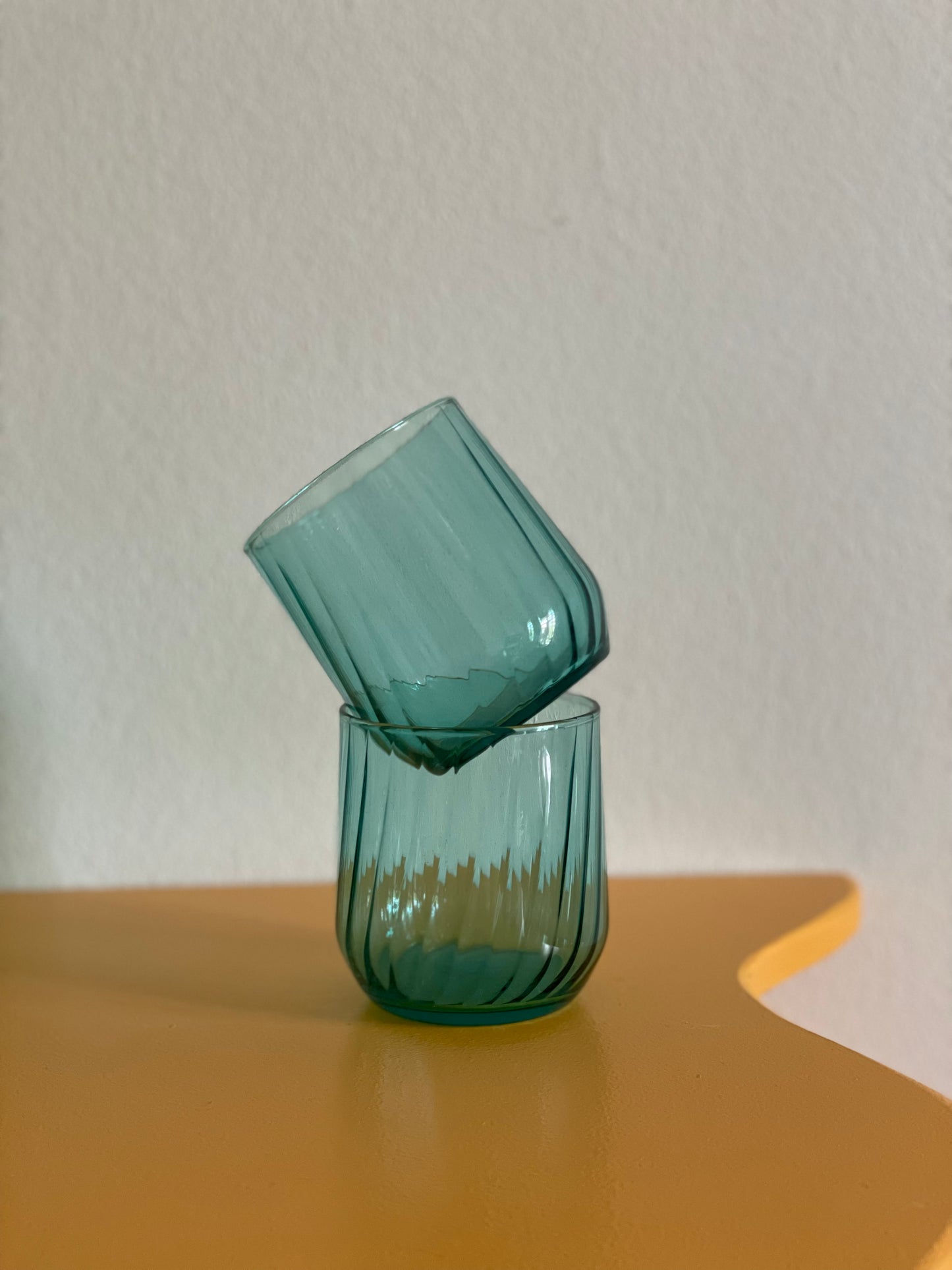 Green swirl glasses
