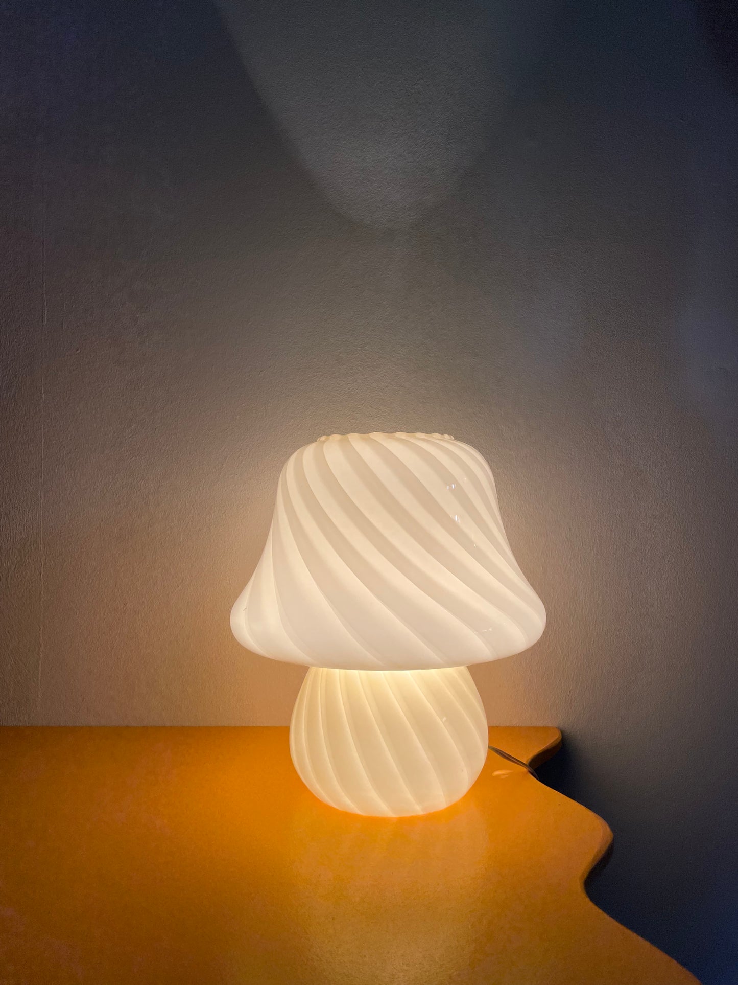 Vintage Murano yellow mushroom table lamp
