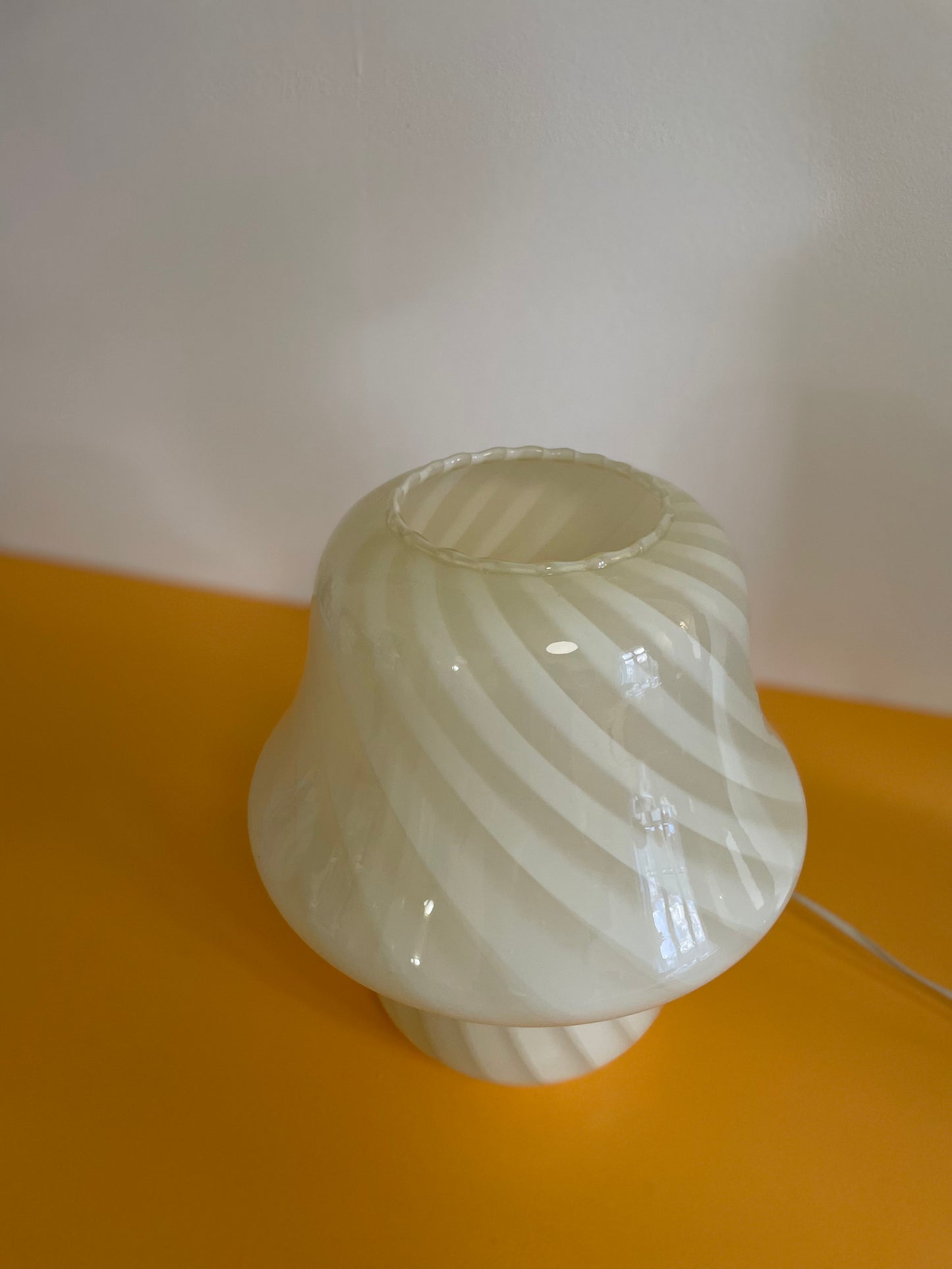 Vintage Murano yellow mushroom table lamp