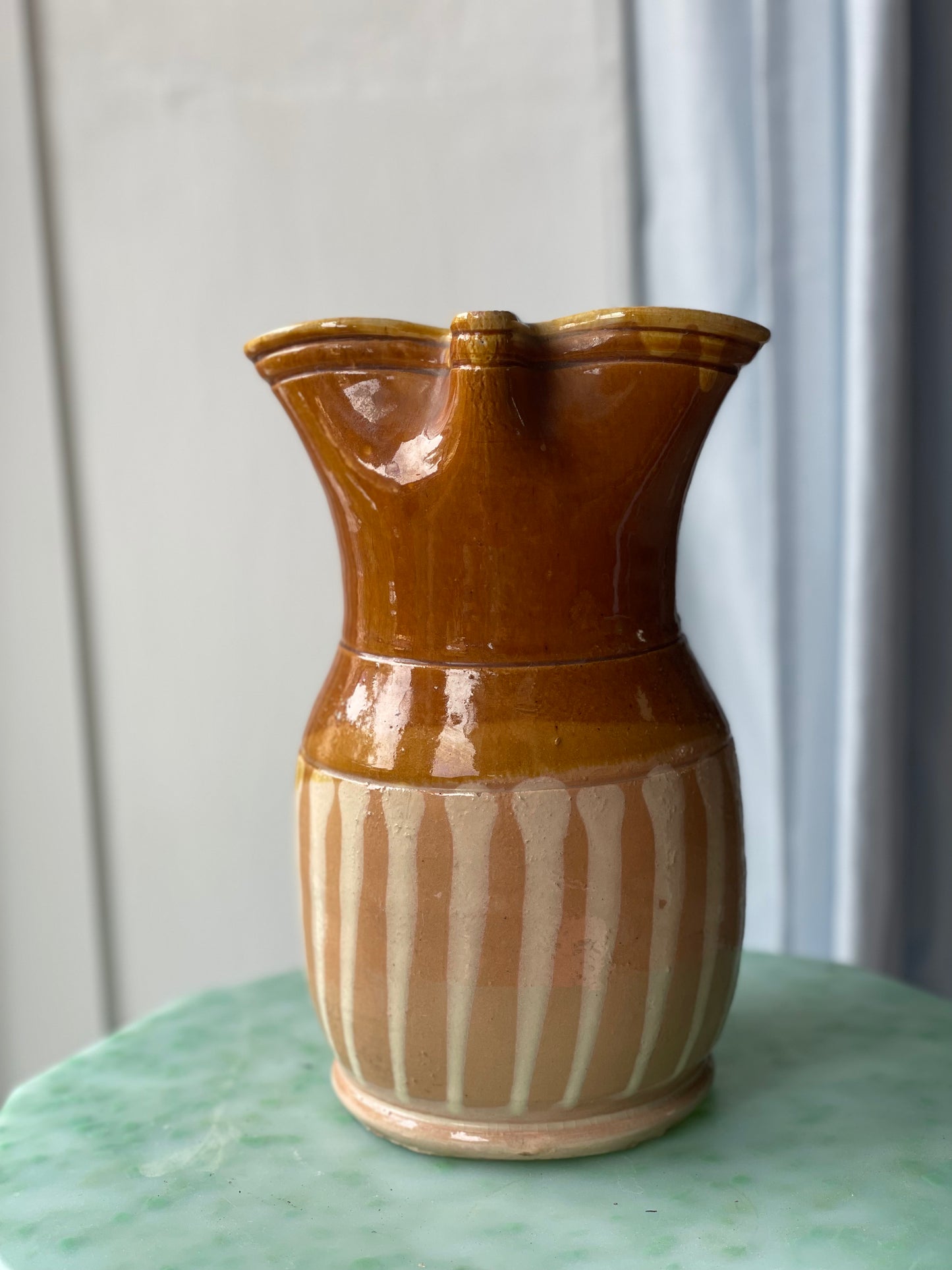 Earthenware jug 1.5 litres