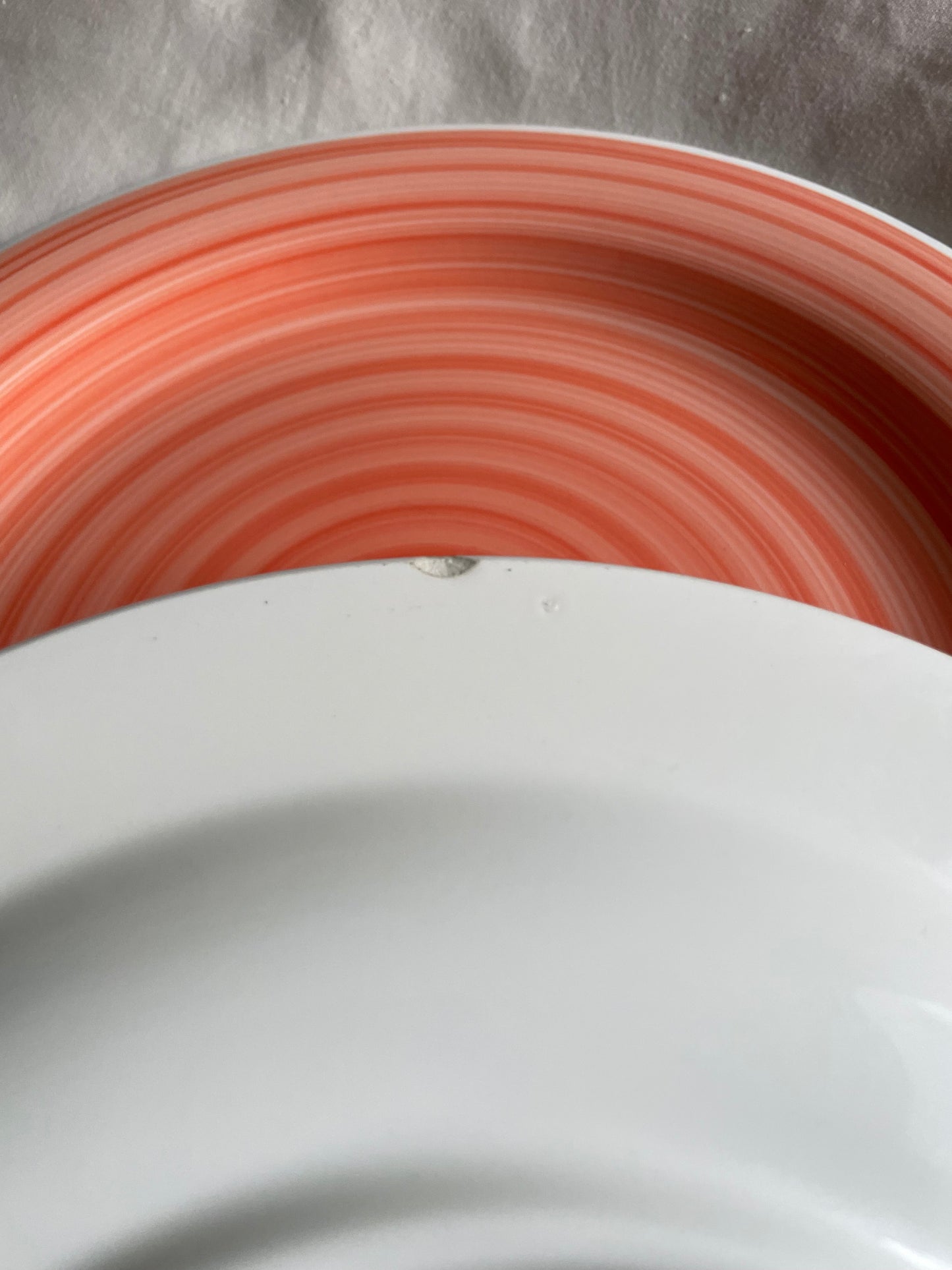 Swirl the dinner plate red