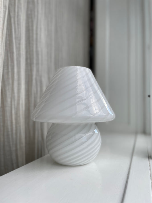 White vintage Vetri Murano swirl mushroom