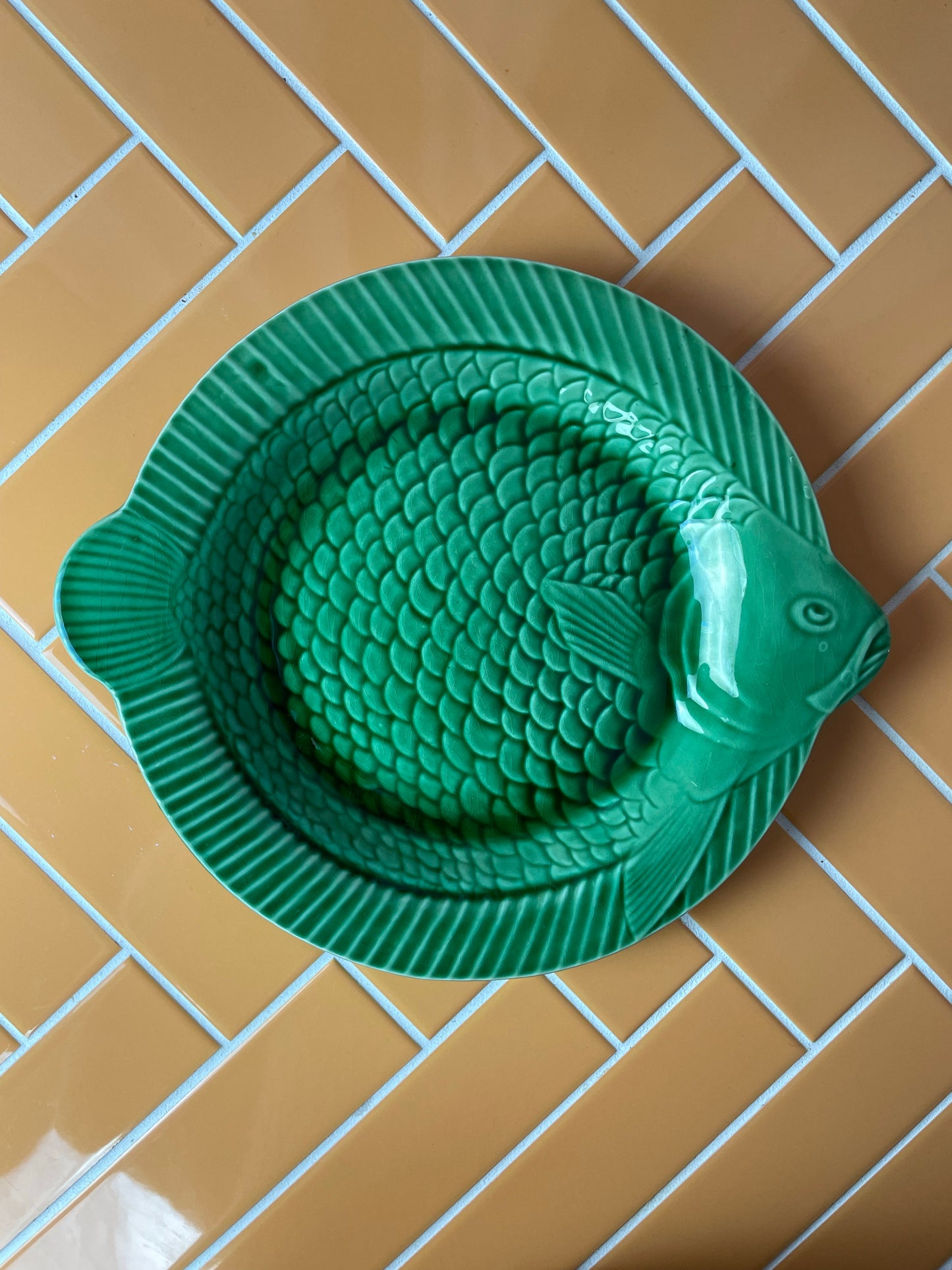 Green sarreguemines fish plates