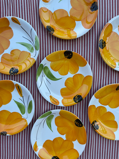 Italian dinner plates with yellow flowers