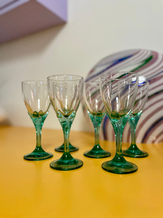 Bormioli wine glass with green base