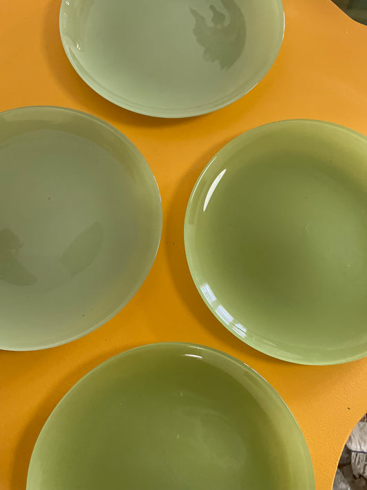Green glass plates
