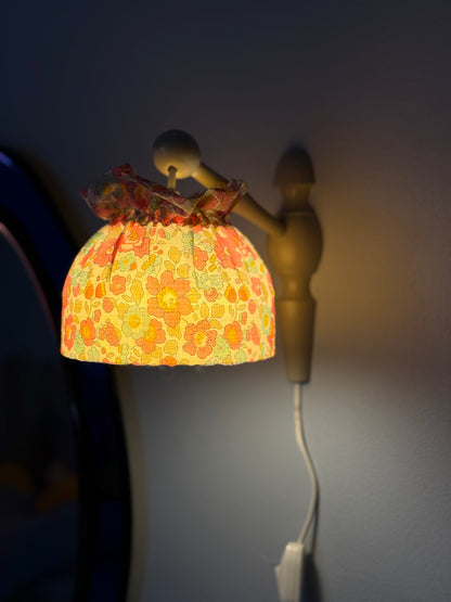 Væglampe med liberty skærm