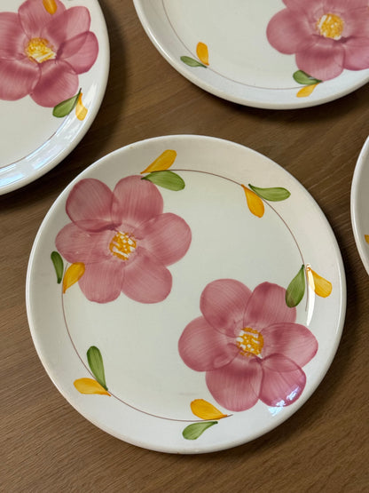 4 Italienske middagstallerkener med lyserøde blomster