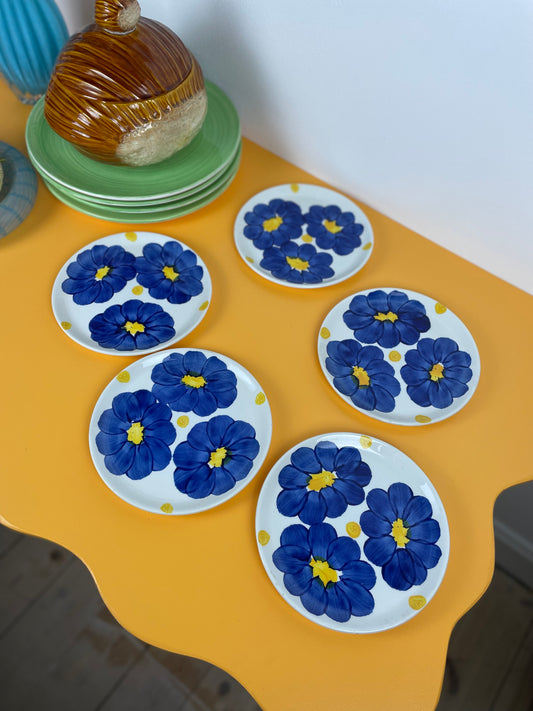 Blue-flowered lunch plates