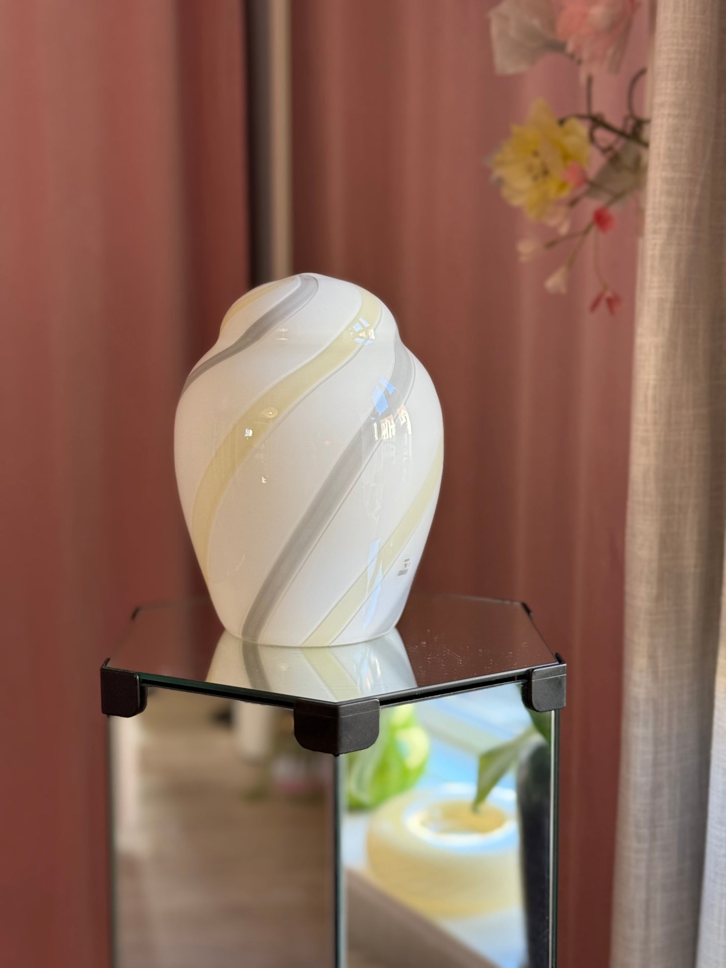 Vintage vetri murano bordlampe med gul og grå striber