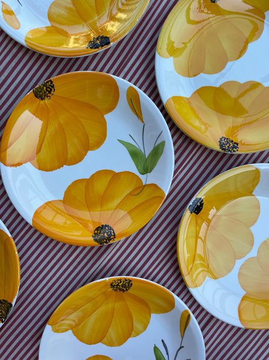 Italian breakfast plates with yellow flowers