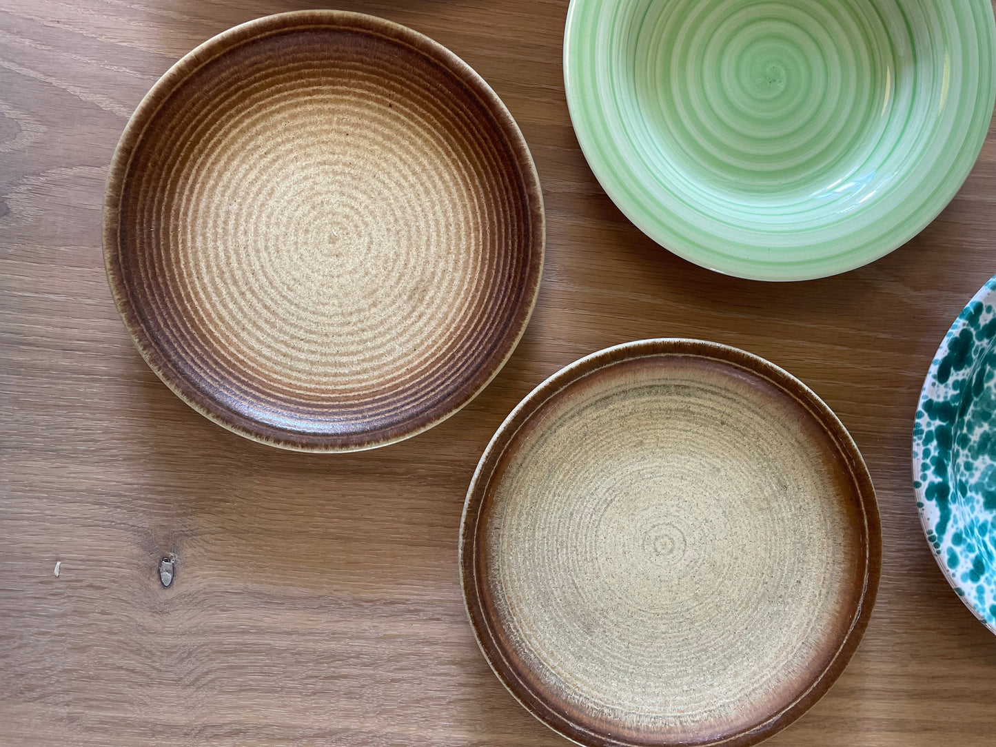 Lunch plates in earthenware