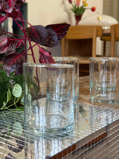 Elegante ukurante vandglas