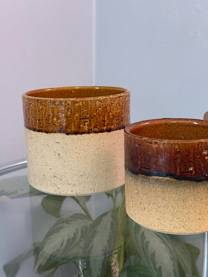 Sæt af to West Germany potter