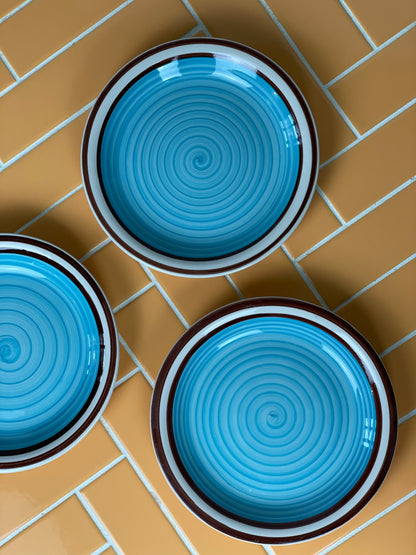 Breakfast plates with blue swirl