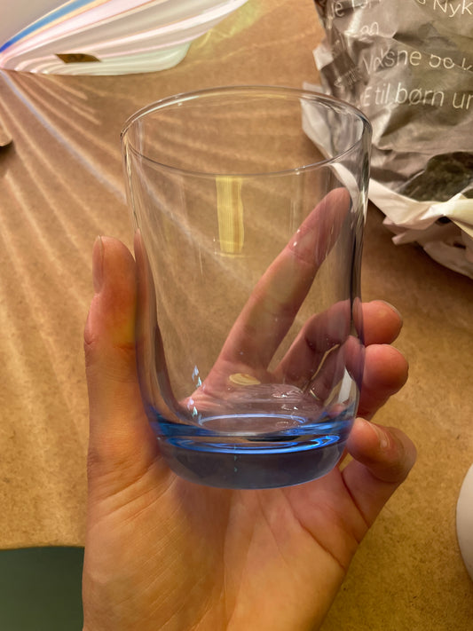 Blå vandglas