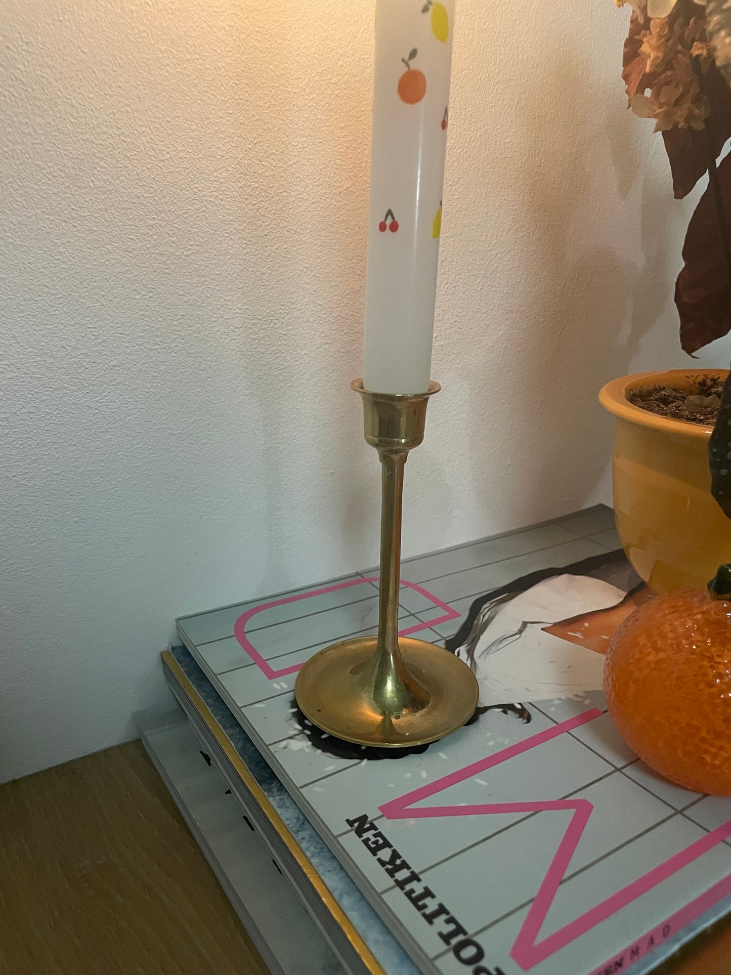 Candlestick in brass no.9