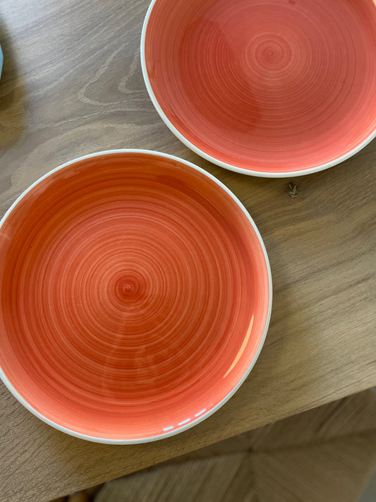 Red swirl dinner plates