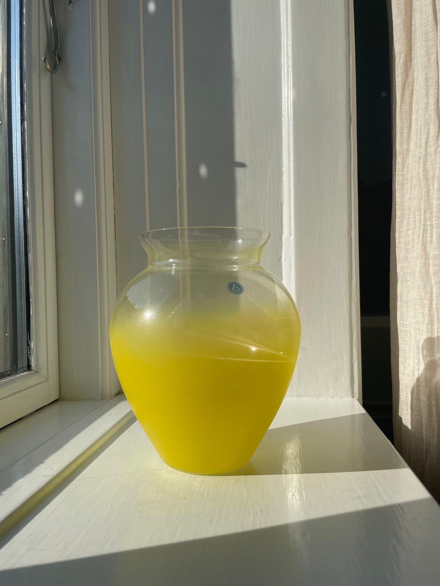 Vase in Bohemian crystal glass - yellow