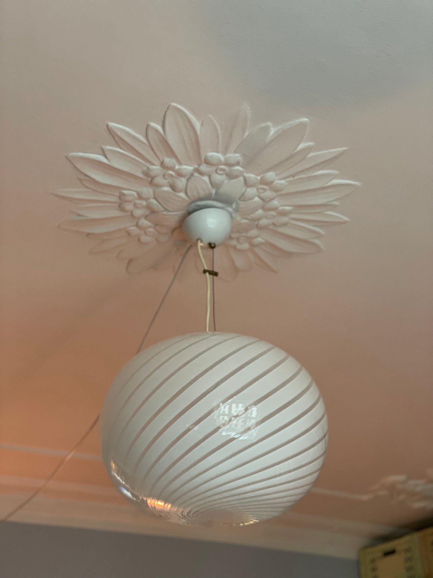 White vintage Murano pendant ceiling lamp