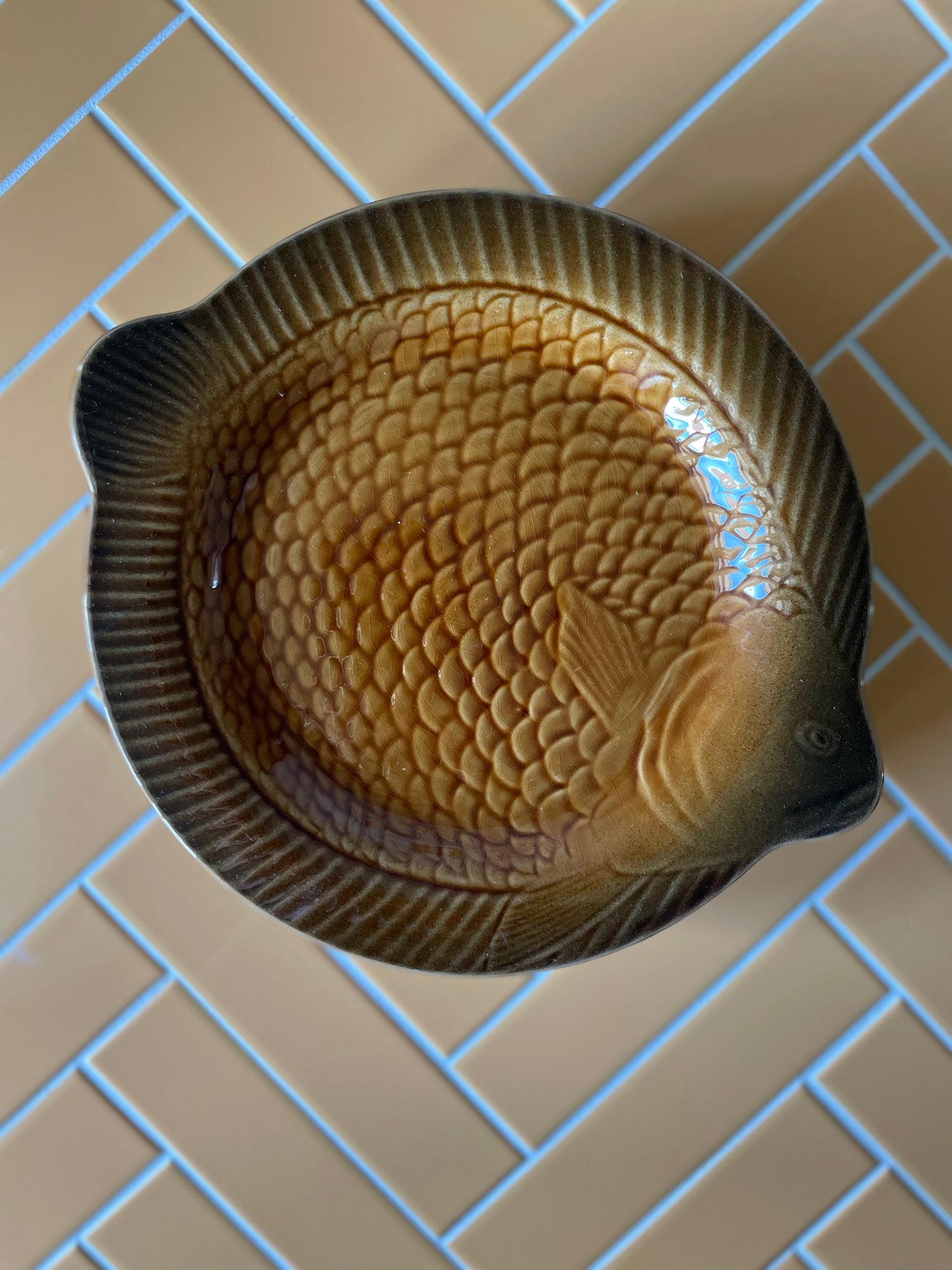 Brown Sarreguemines fish plates