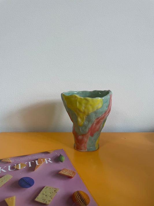 Colored ceramics - cup with banana