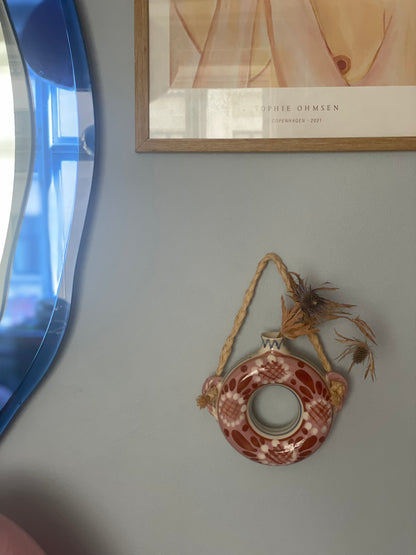 Væghængt donutvase